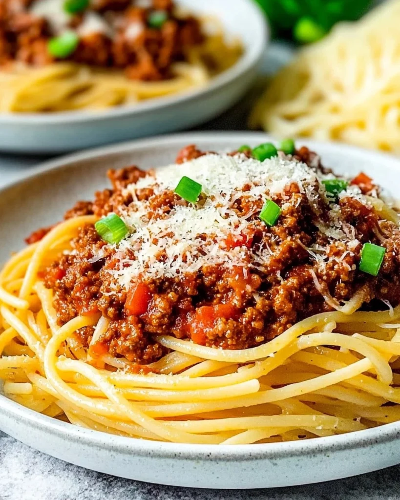Classic-Spaghetti-Bolognese-Family-Favorite-Recipe