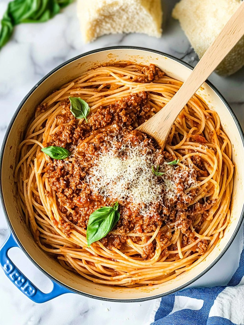 Spaghetti Bolognese | Classic Meat Sauce Pasta Dinner