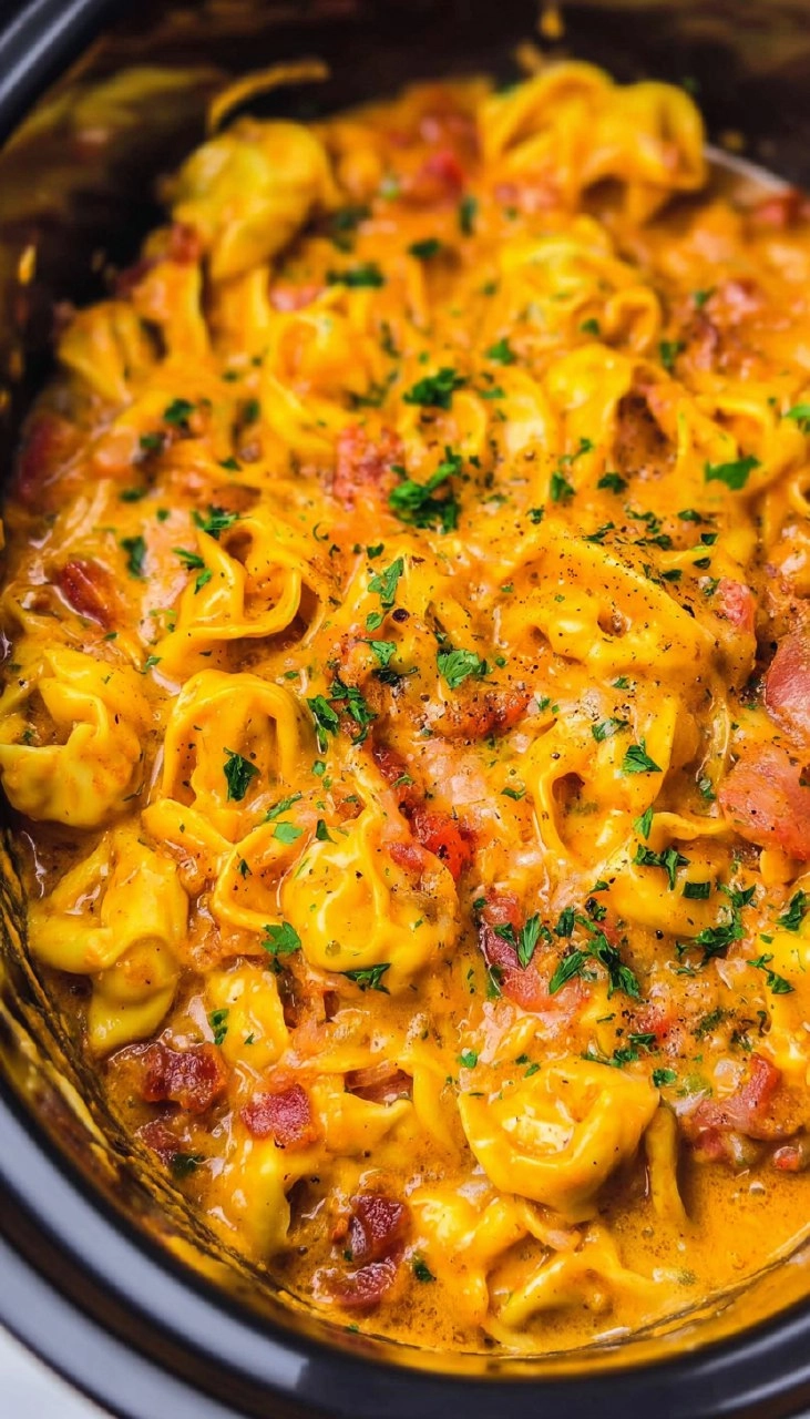 Crockpot Bacon Cheeseburger Tortellini