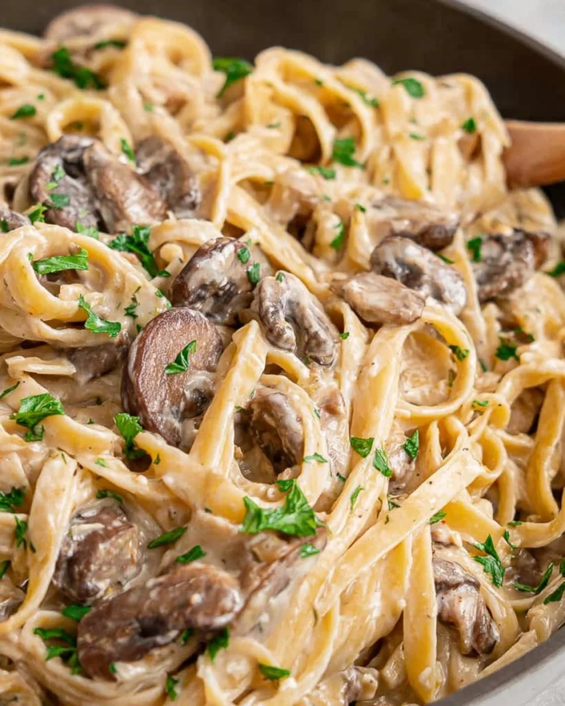 Creamy-Mushroom-Pasta-Recipe