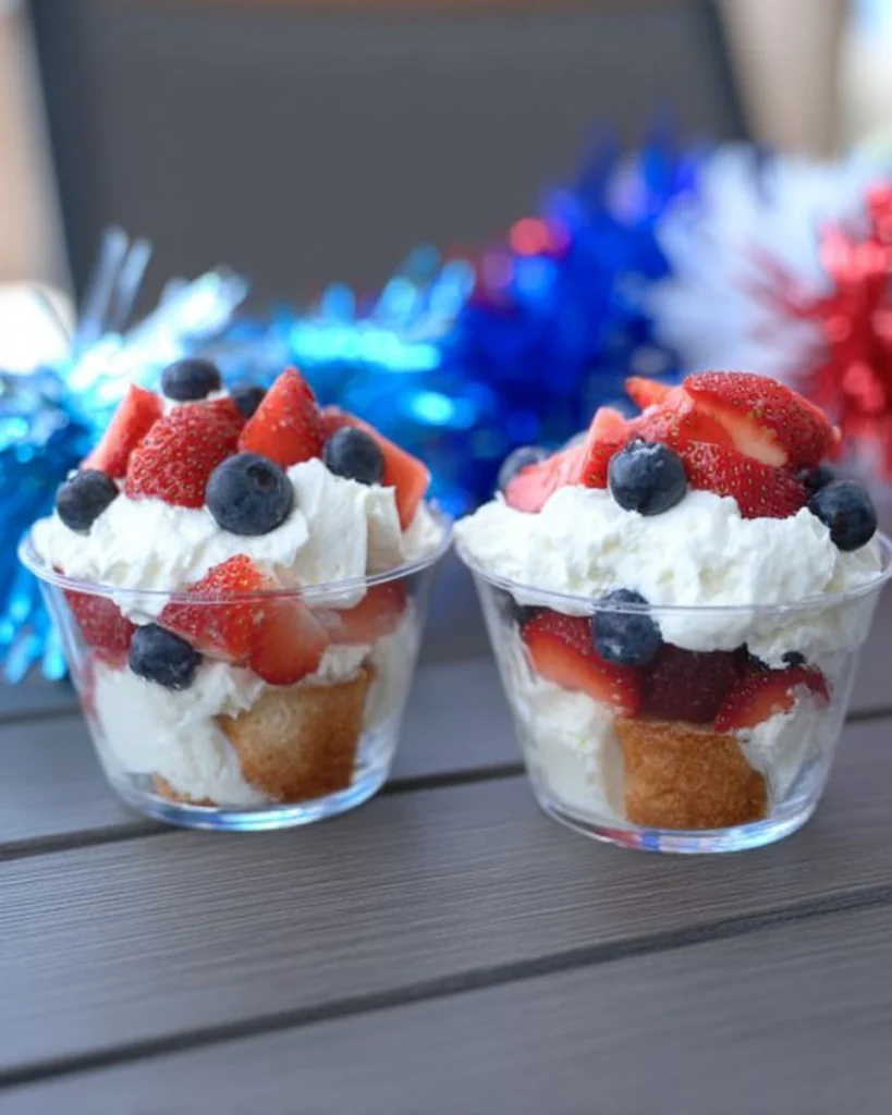 Fourth-of-July-Mini-Shortcake-Cups-Recipe