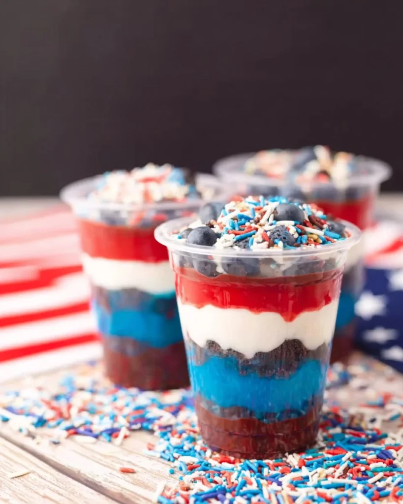 Red-White-and-Blue-Dirt-Cups-Recipe