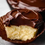 Chocolate-Sour-Cream-Frosting-Recipe