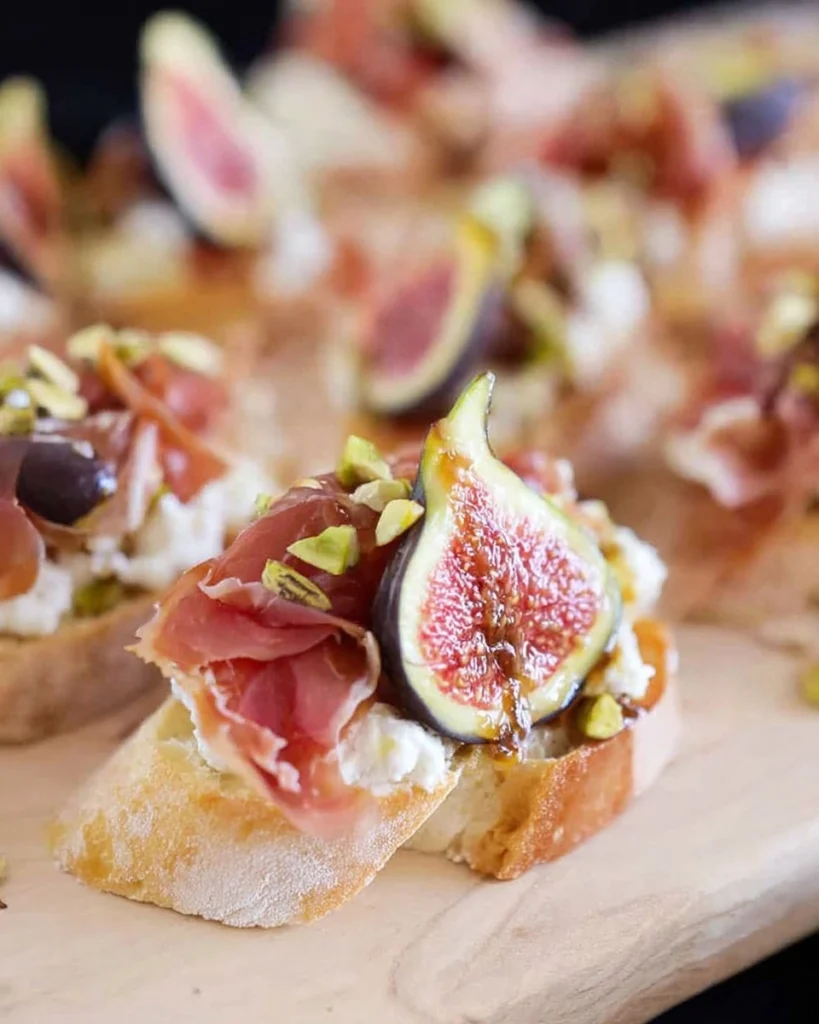 Fig-and-Prosciutto-Crostini-Recipe
