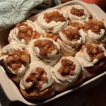Gooey Apple Cinnamon Rolls with Apple Pie Filling 201 Gooey-Apple-Cinnamon-Rolls-with-Apple-Pie-Filling-Recipe